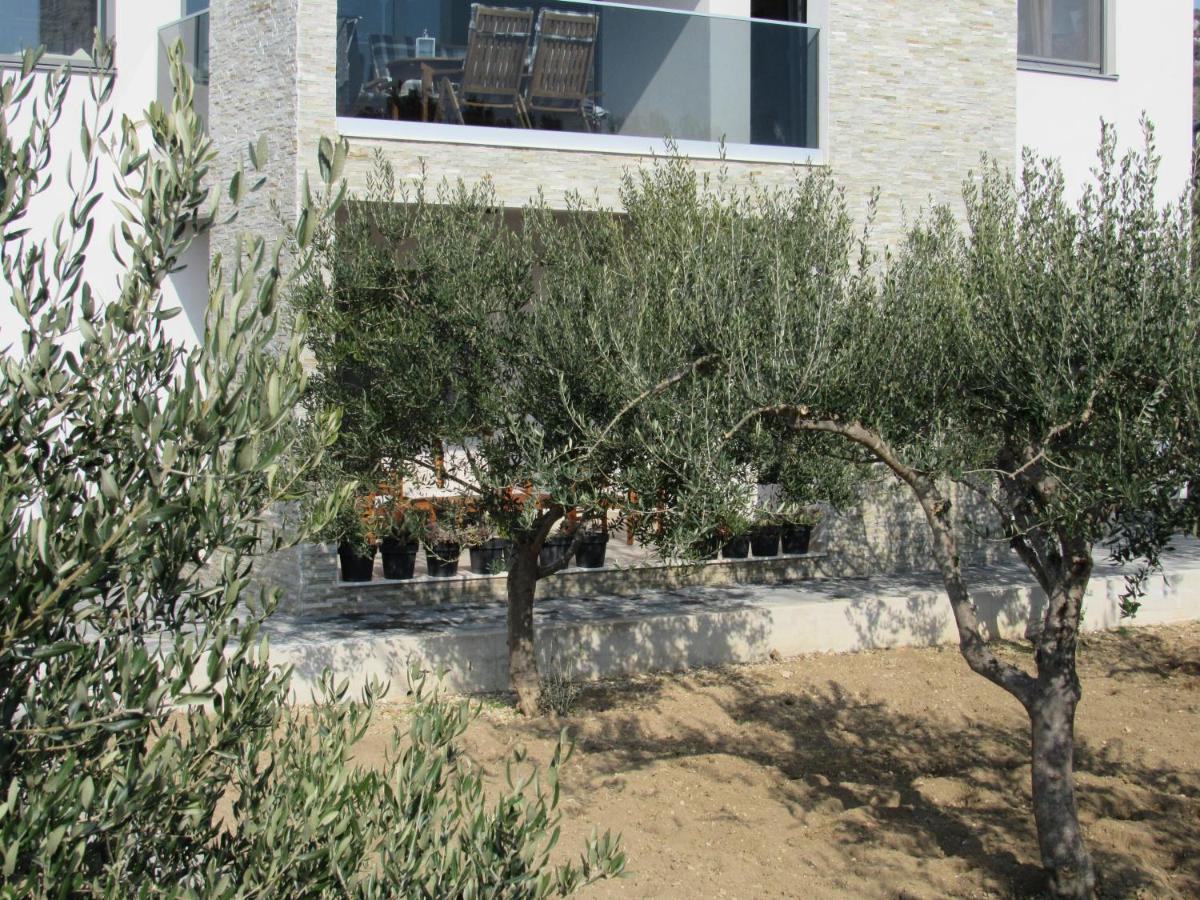 Olives Garden Apartamento Trogir Exterior foto